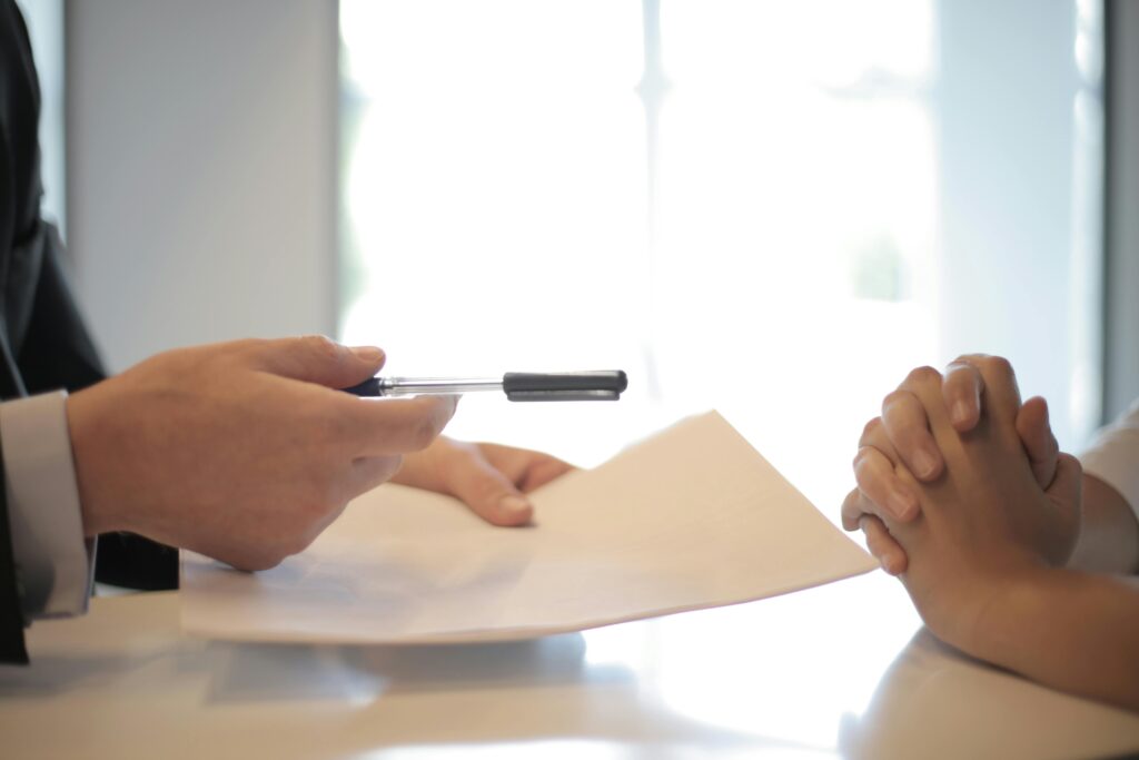 Insurance VA preparing client files remotely – Staffers.Agency